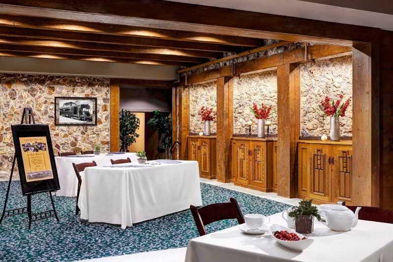 The Inn At Indian Village Екстериор снимка The restaurant