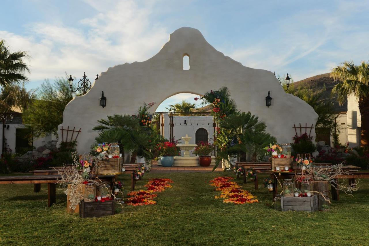 The Inn At Indian Village Екстериор снимка The 2016 Coachella Valley Music and Arts Festival